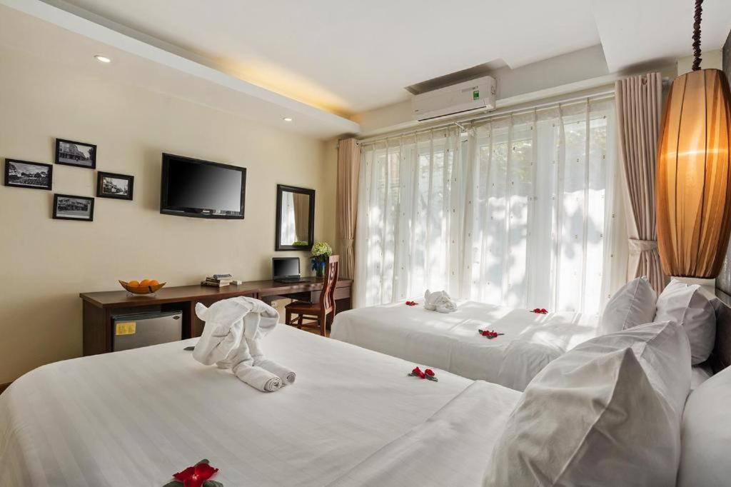 Hanoi Impressive Hotel Екстер'єр фото
