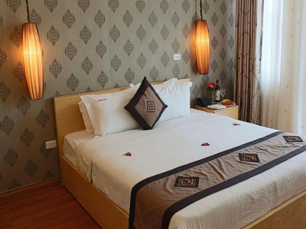 Hanoi Impressive Hotel Екстер'єр фото