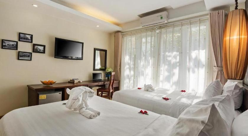 Hanoi Impressive Hotel Екстер'єр фото